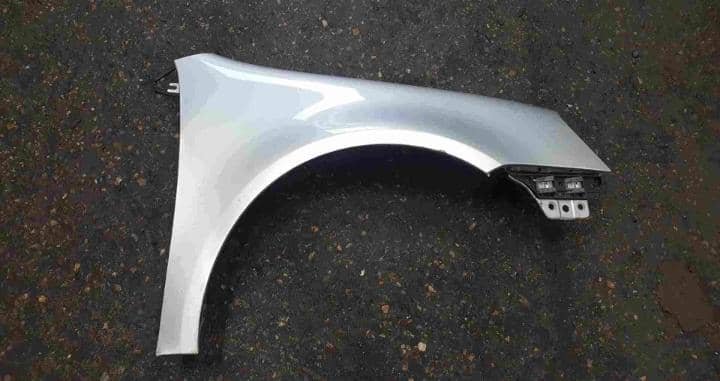Golf Mk5 front right wing