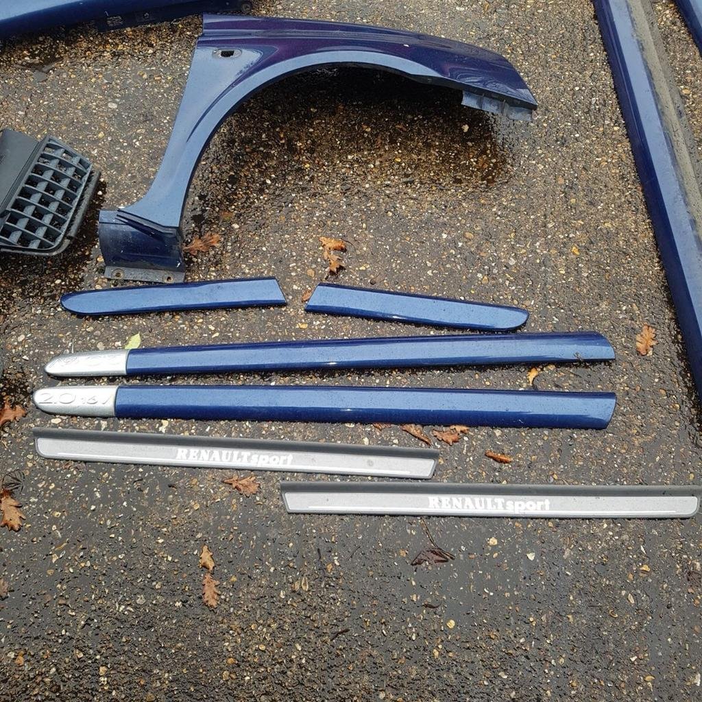 Clio 2rs kits - view 2