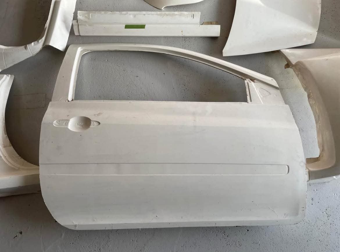 Renault clio 3rs body kits - view 4