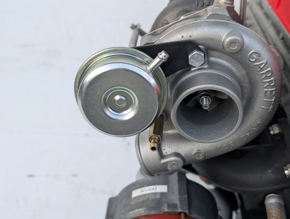 AUTHENTIC COSWORTH RS 500 ENGINE – NEW PERIOD - view 6