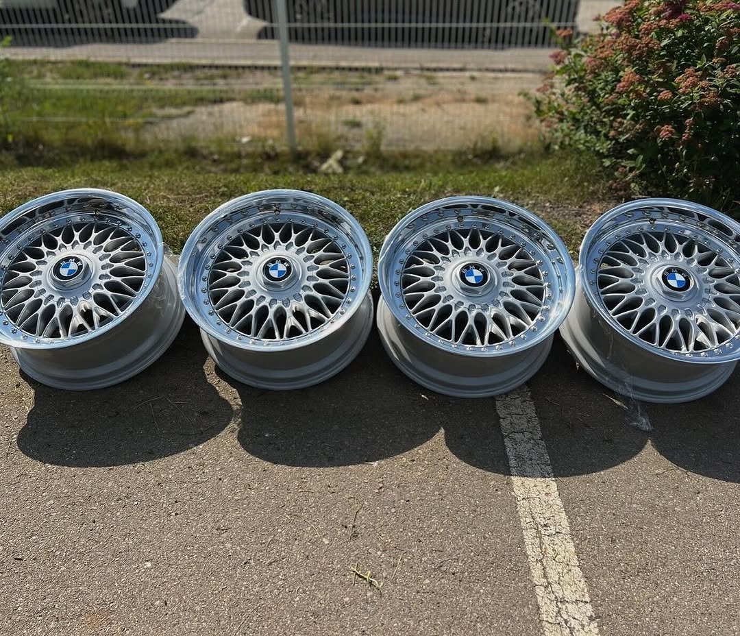 BBS RC 090 Style 5 Wheels for BMW - view 2