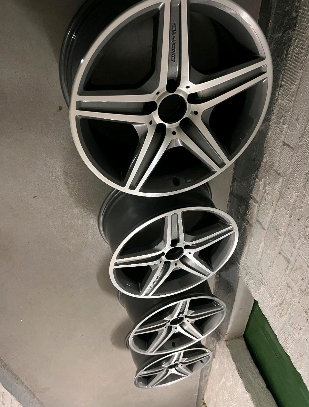 Mercedes 18” AMG Styling 6 VI rims