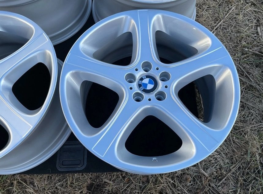 Style 87 20” rims - view 3