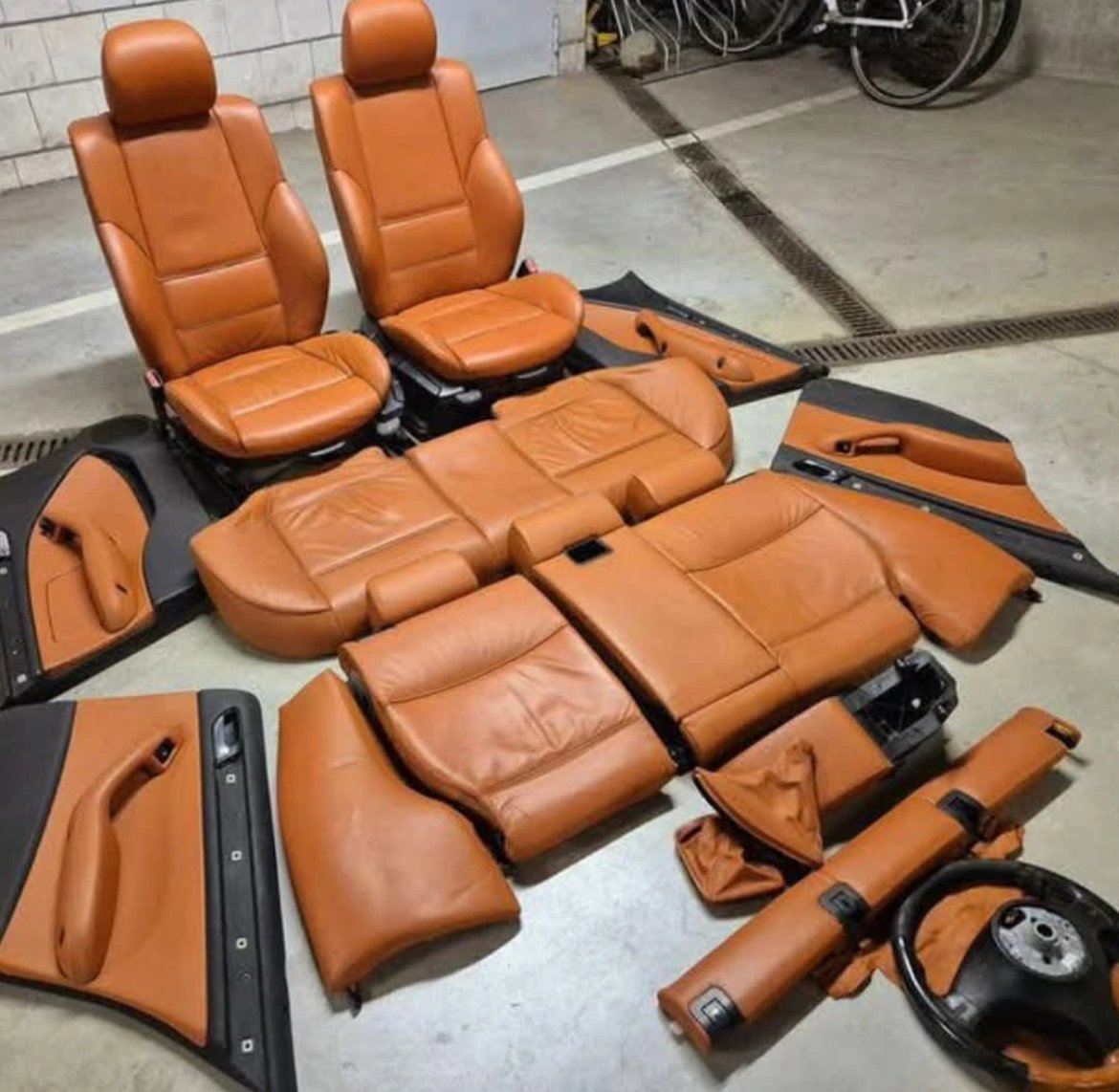 BMW M3 E46 interior - view 3