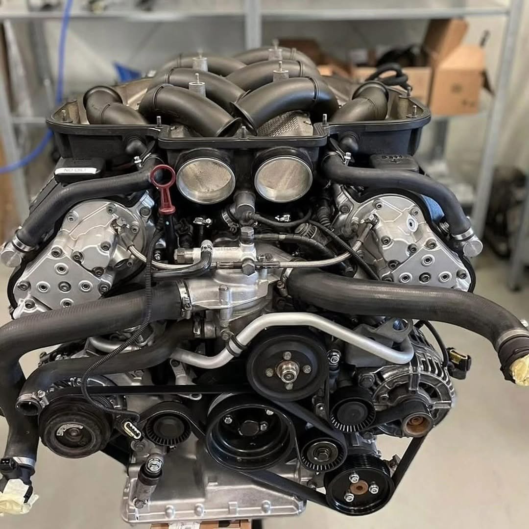 NEW Replacement Kit for BMW E39 M5 (S62B50) - view 3