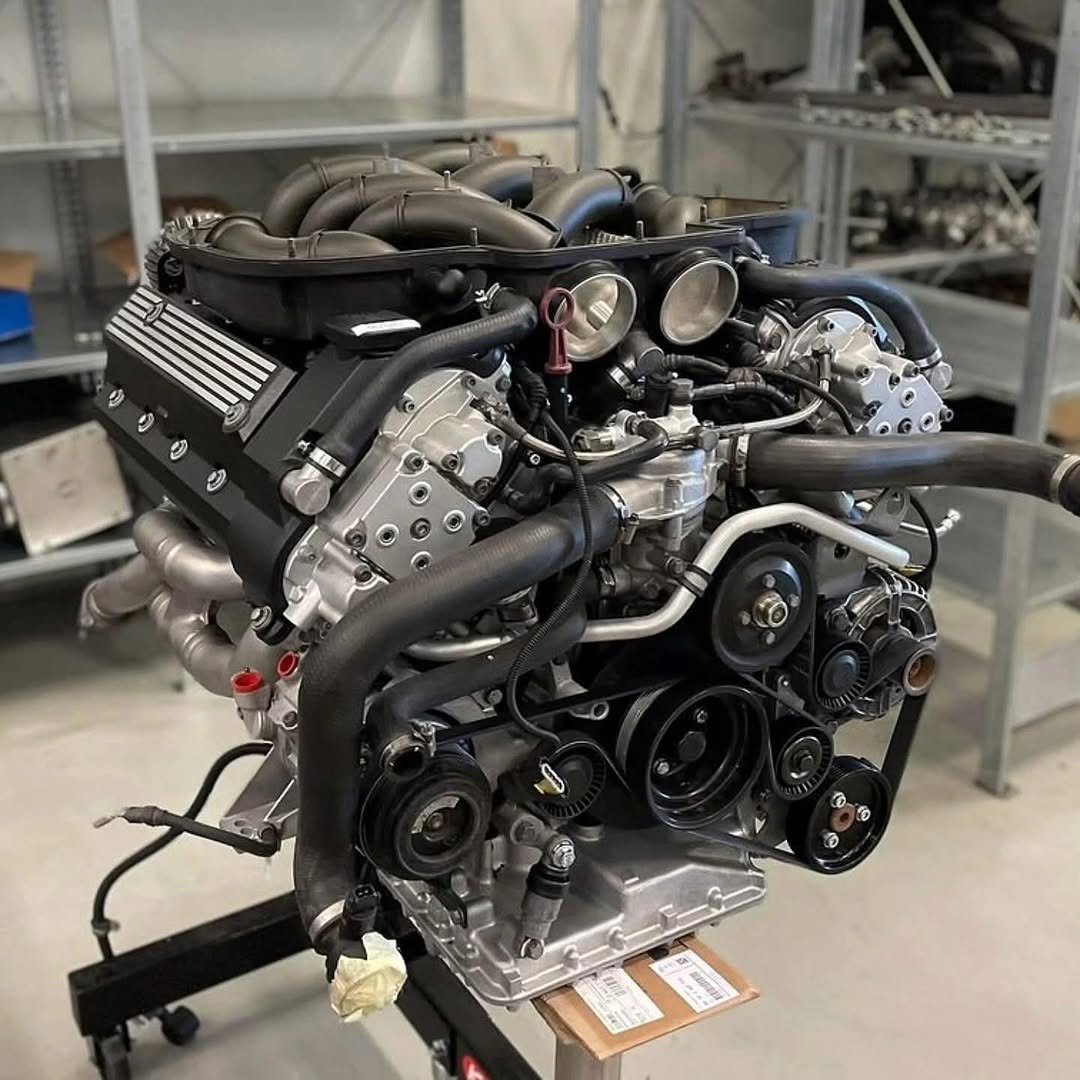 NEW Replacement Kit for BMW E39 M5 (S62B50)