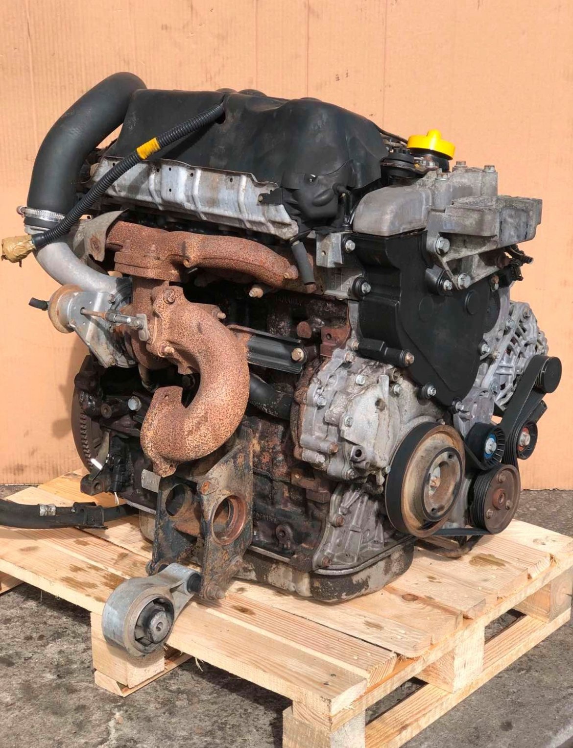G9T 722 engine – 85,000 km - view 4