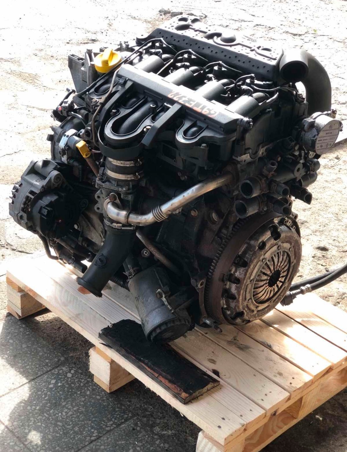 G9T 722 engine – 85,000 km - view 3