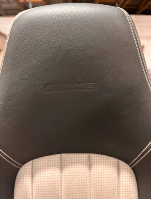 SLK AMG seats - view 3