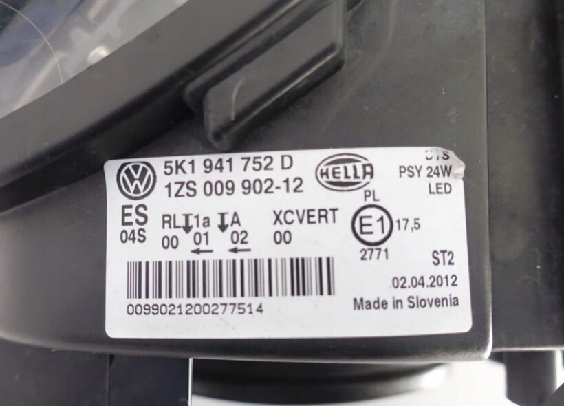 Vw GOLF 6 headlights - view 6