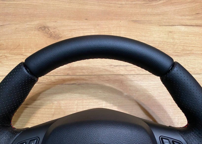 BMW E90 E91 E92 E93 E82 E87 E88 sport steering wheel. - view 5
