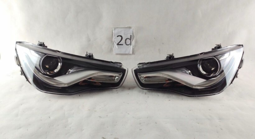 AUDI A1 headlights