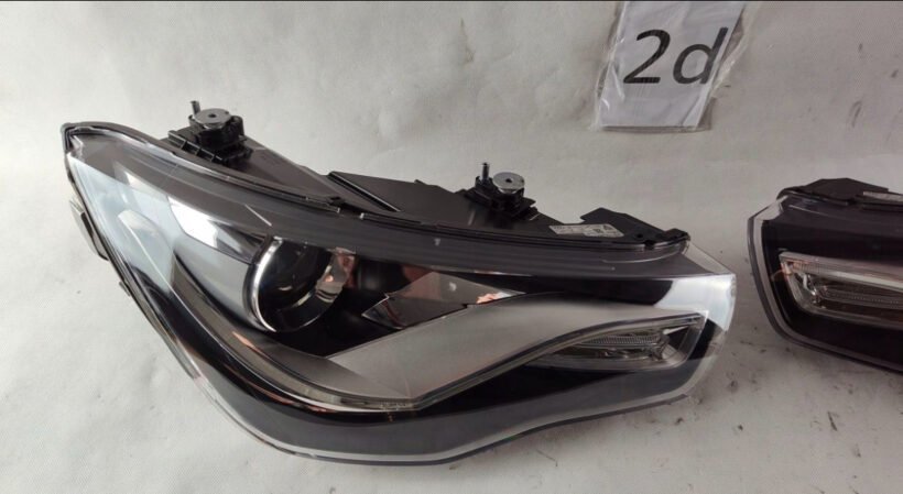 AUDI A1 headlights - view 1