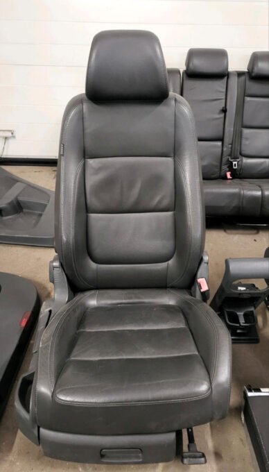 GOLF 5 interior - view 4