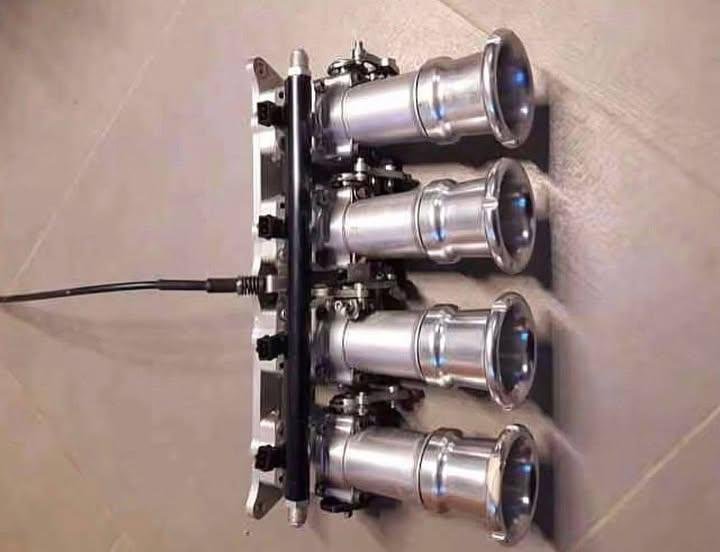 clio 3rs intake system - view 1