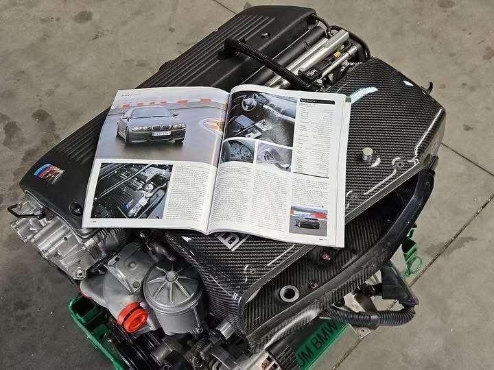 BMW E46 M3 CSL engine – S54B32 - view 3