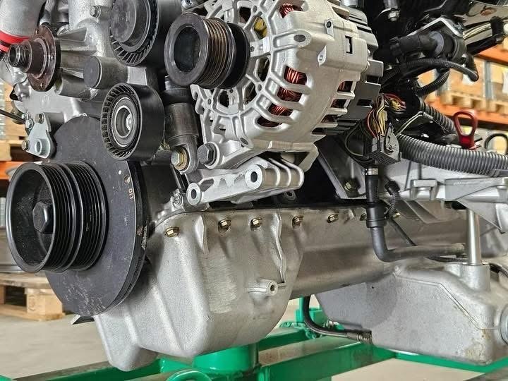 BMW E46 M3 CSL engine – S54B32 - view 14