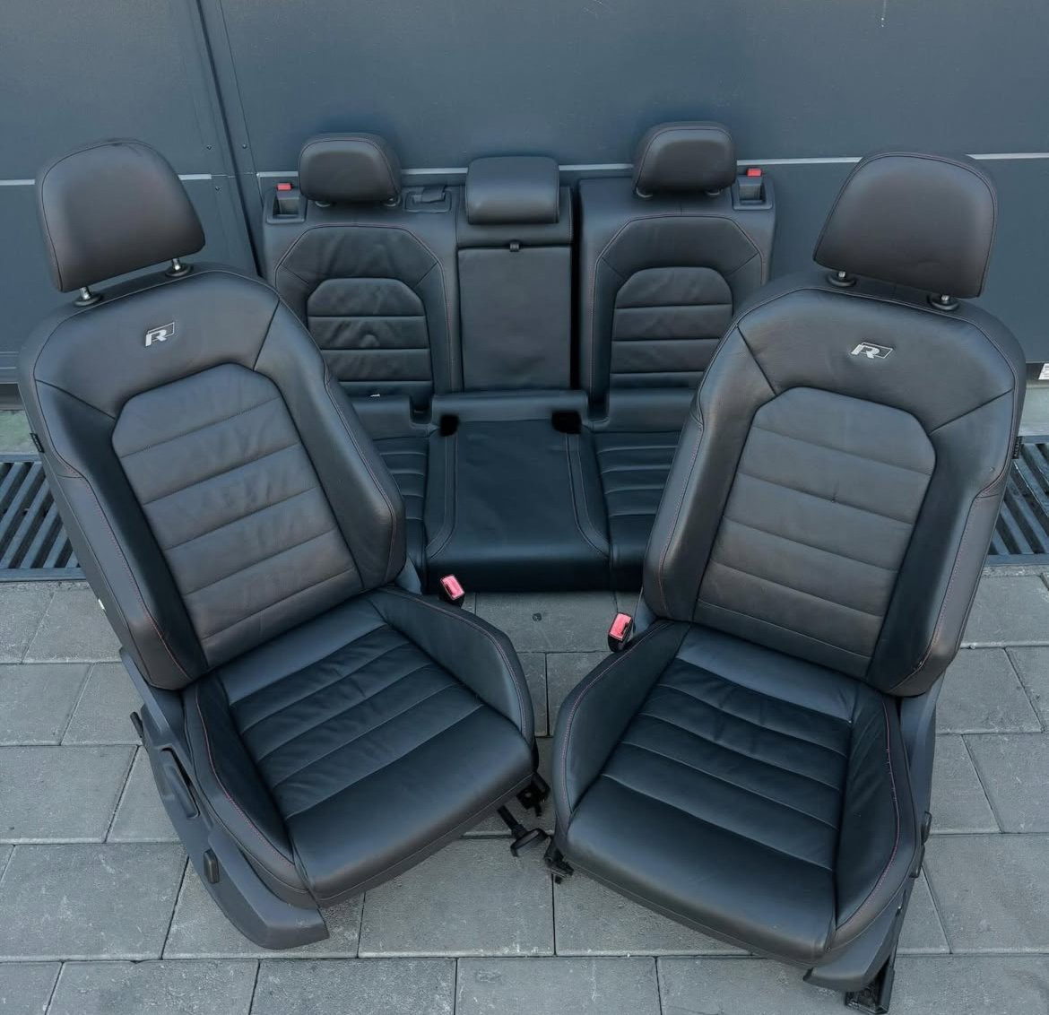 Karrika seats for Golf 7.5 R-Line - view 2