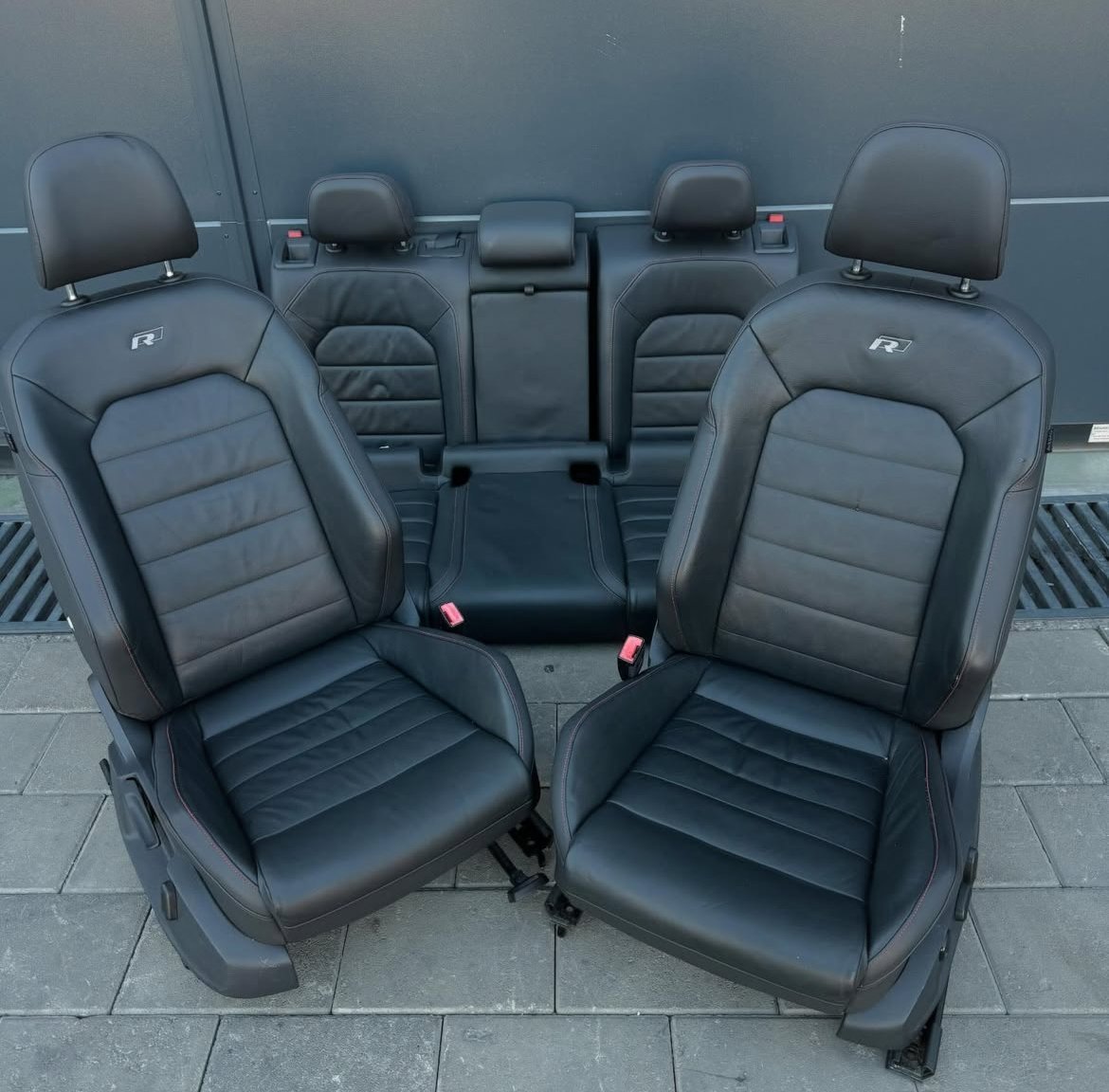 Karrika seats for Golf 7.5 R-Line - view 3