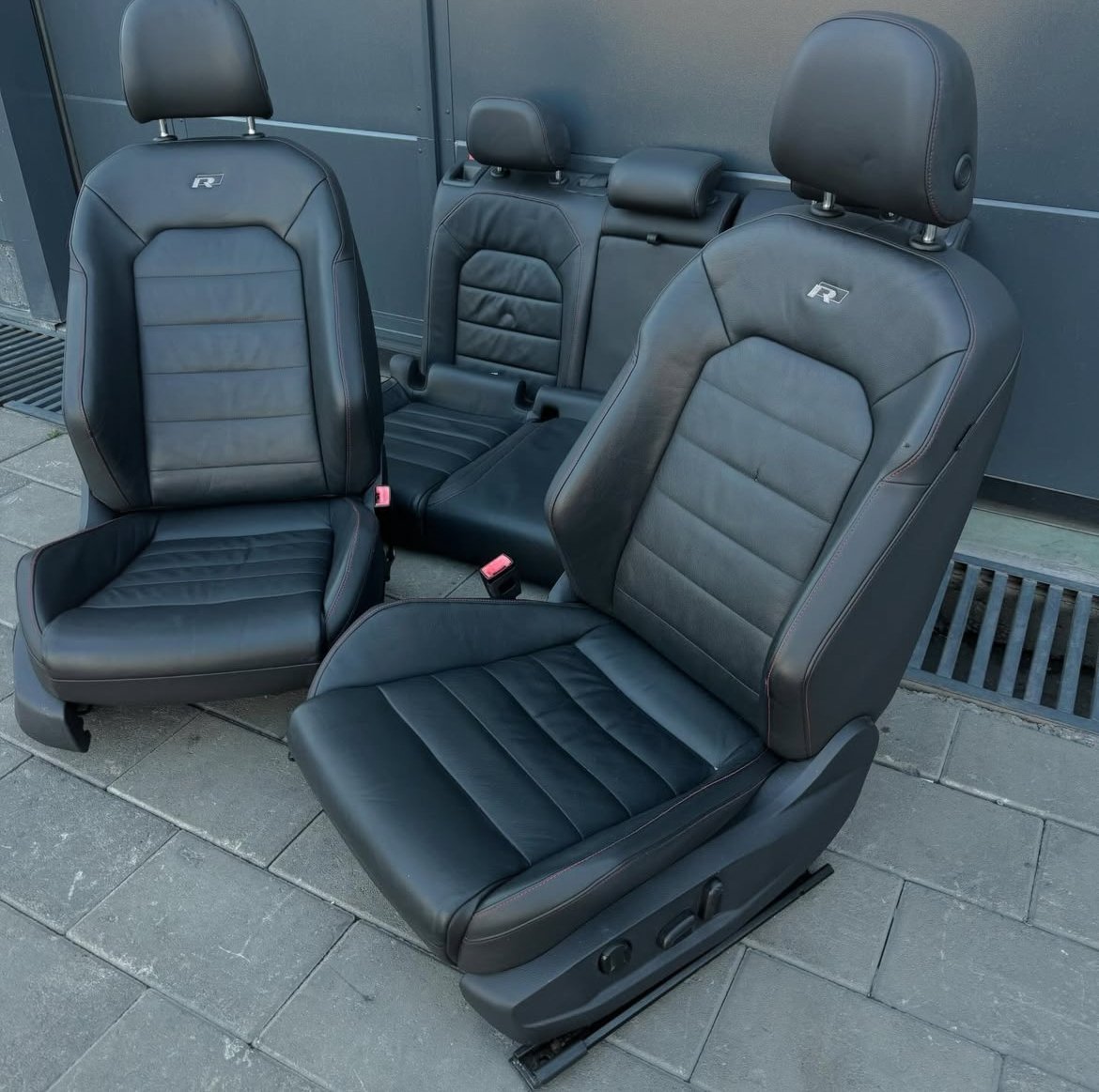 Karrika seats for Golf 7.5 R-Line - view 4