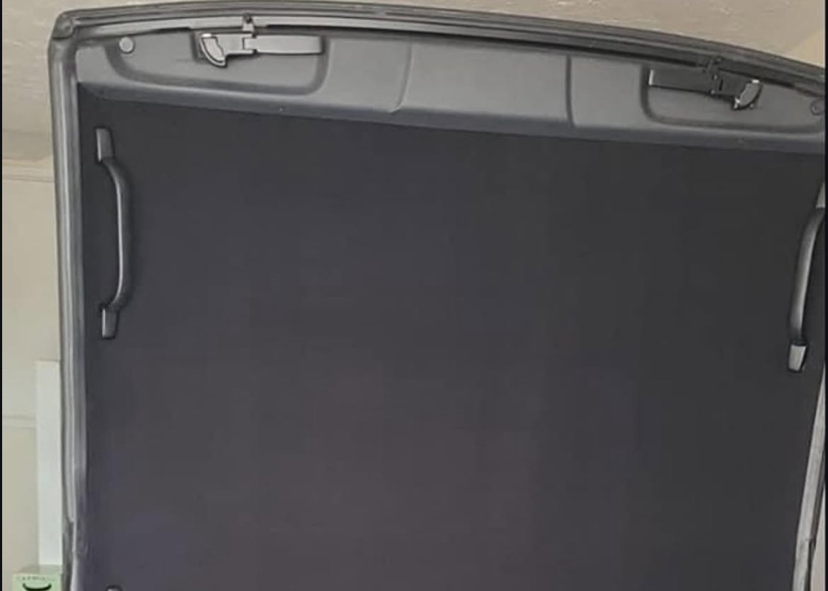 BMW E30 Hardtop in perfect condition - view 3