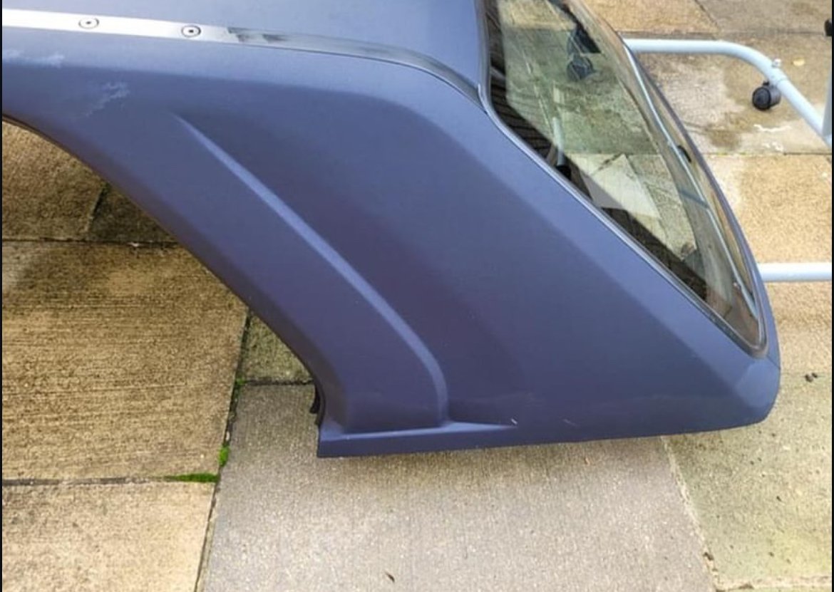 BMW E30 Hardtop in perfect condition - view 8