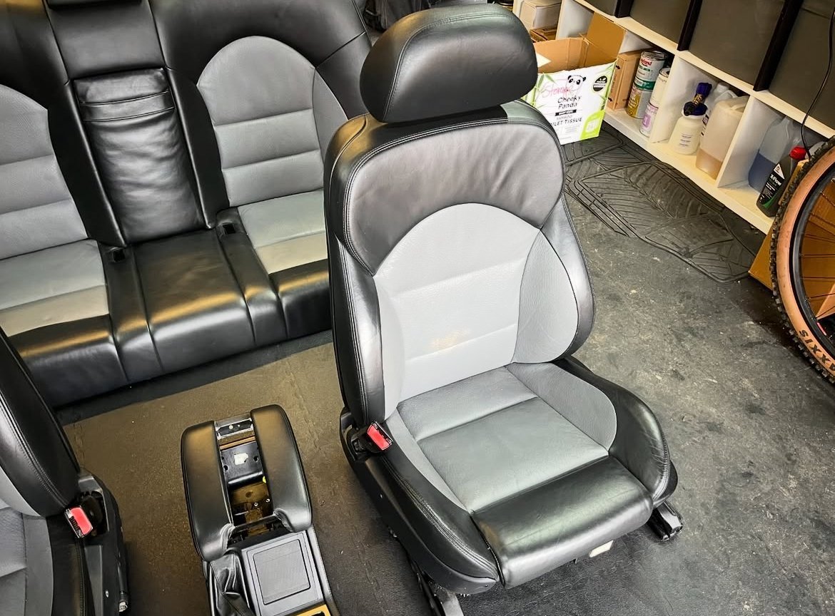 BMW E39 Complete Interior - view 3