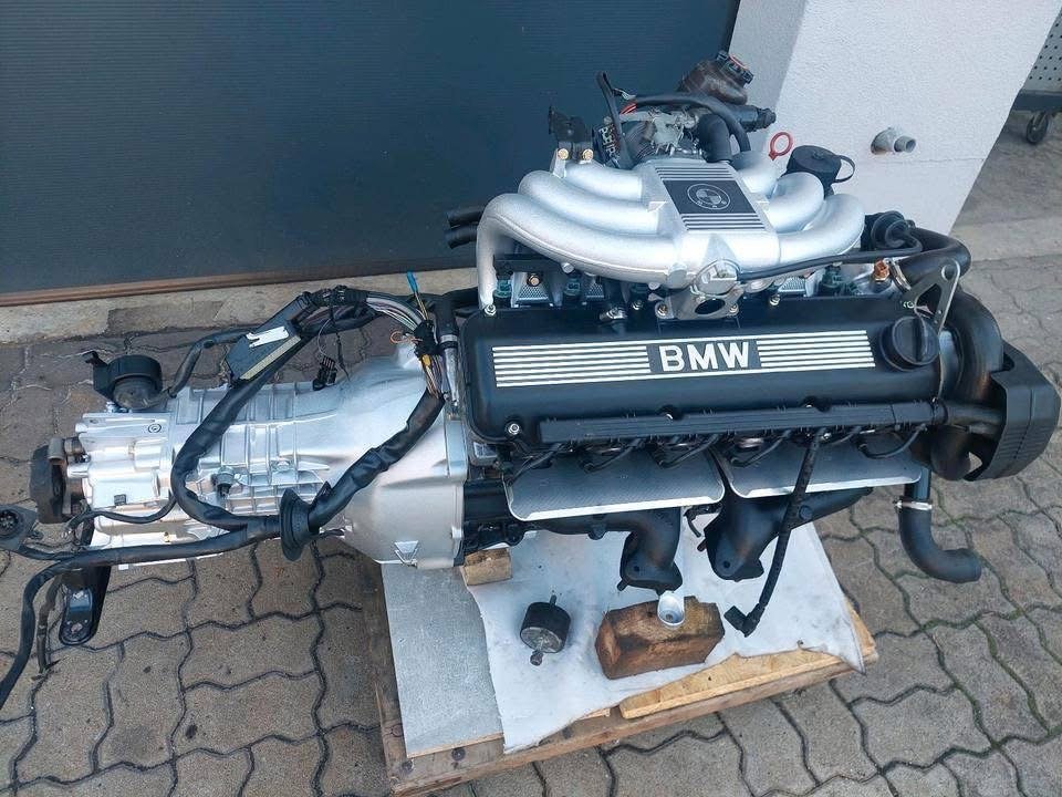 BMW E30 320i/325i Engines for sale - view 6