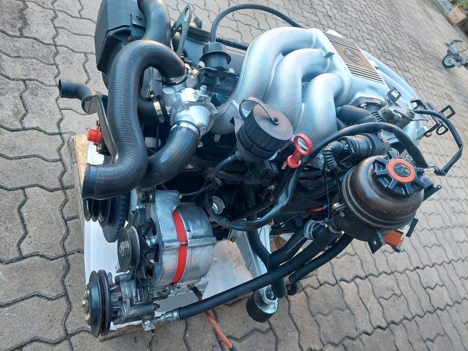 BMW E30 320i/325i Engines for sale - view 9