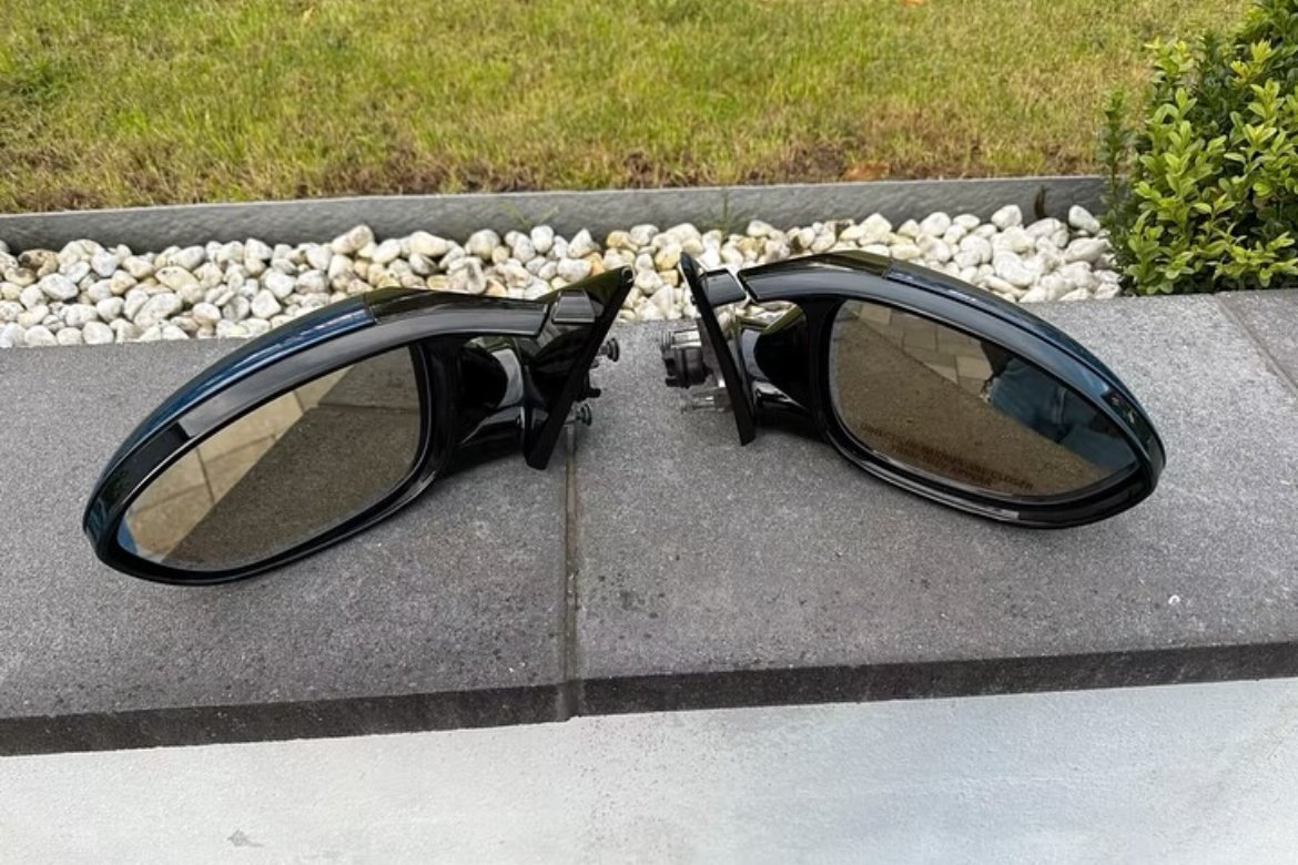 BMW E90/E91 M3 mirrors - view 3