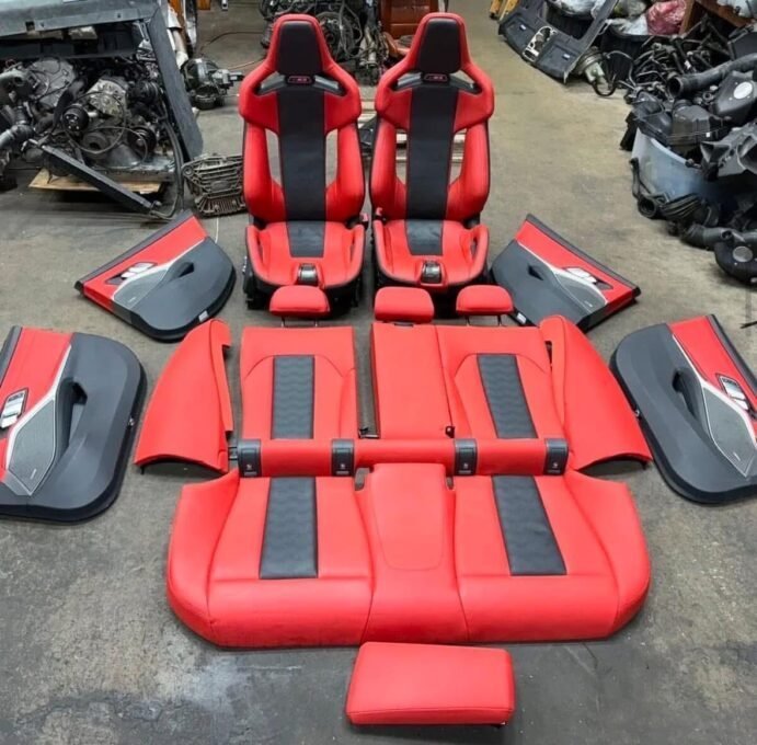 BMW G80 M3 banquet seats