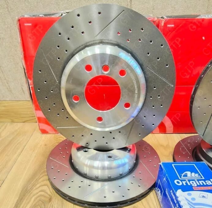 M performance brake pack BMW 3er e90 330i - view 3