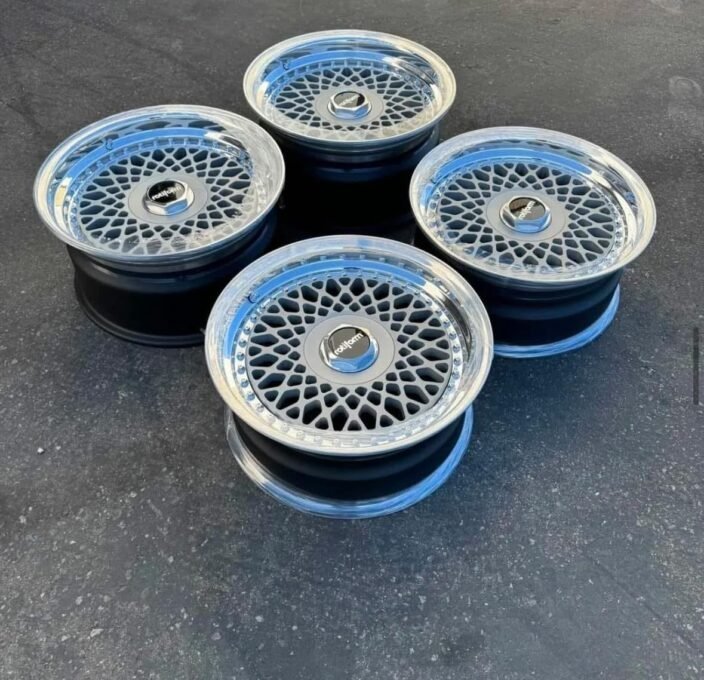 17" Rotiform LHR Forged 4 pieces - view 3