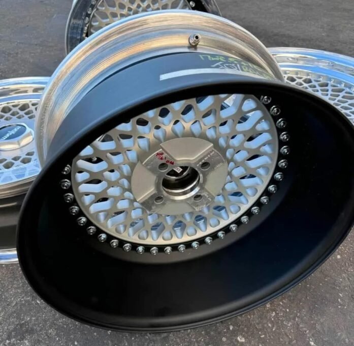 17" Rotiform LHR Forged 4 pieces - view 2