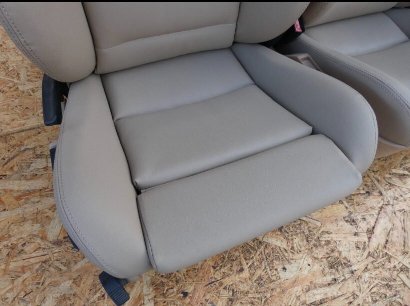 BMW e34 sports seats - view 3
