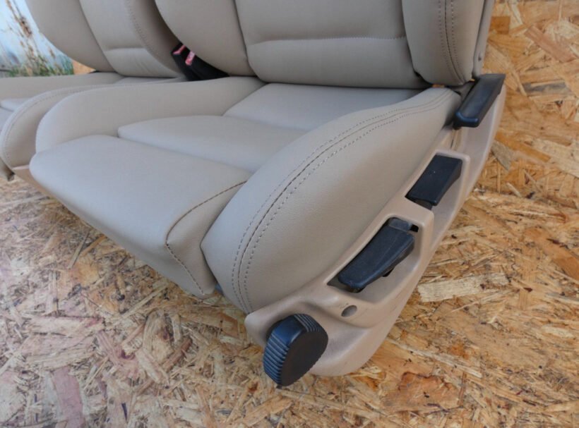 BMW e34 sports seats - view 4