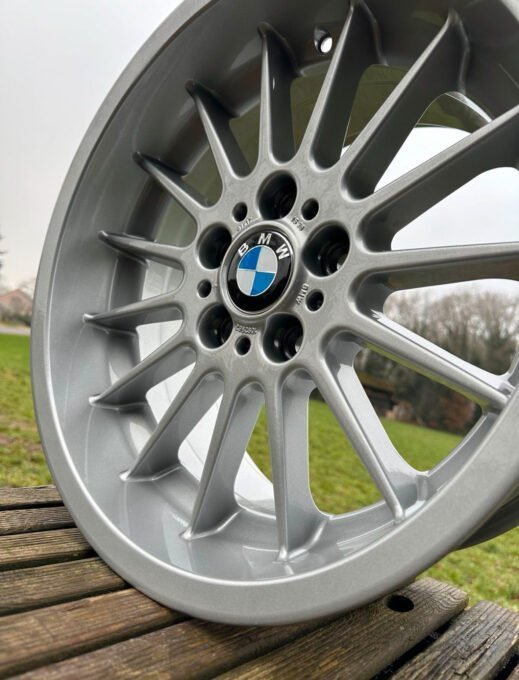 Original BMW Styling 32 rims - view 6