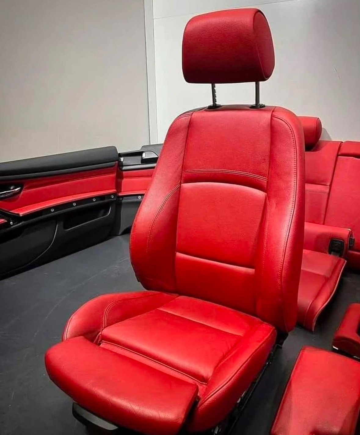 Montage Coral Red Interior Package E90 E91 E92 - view 2