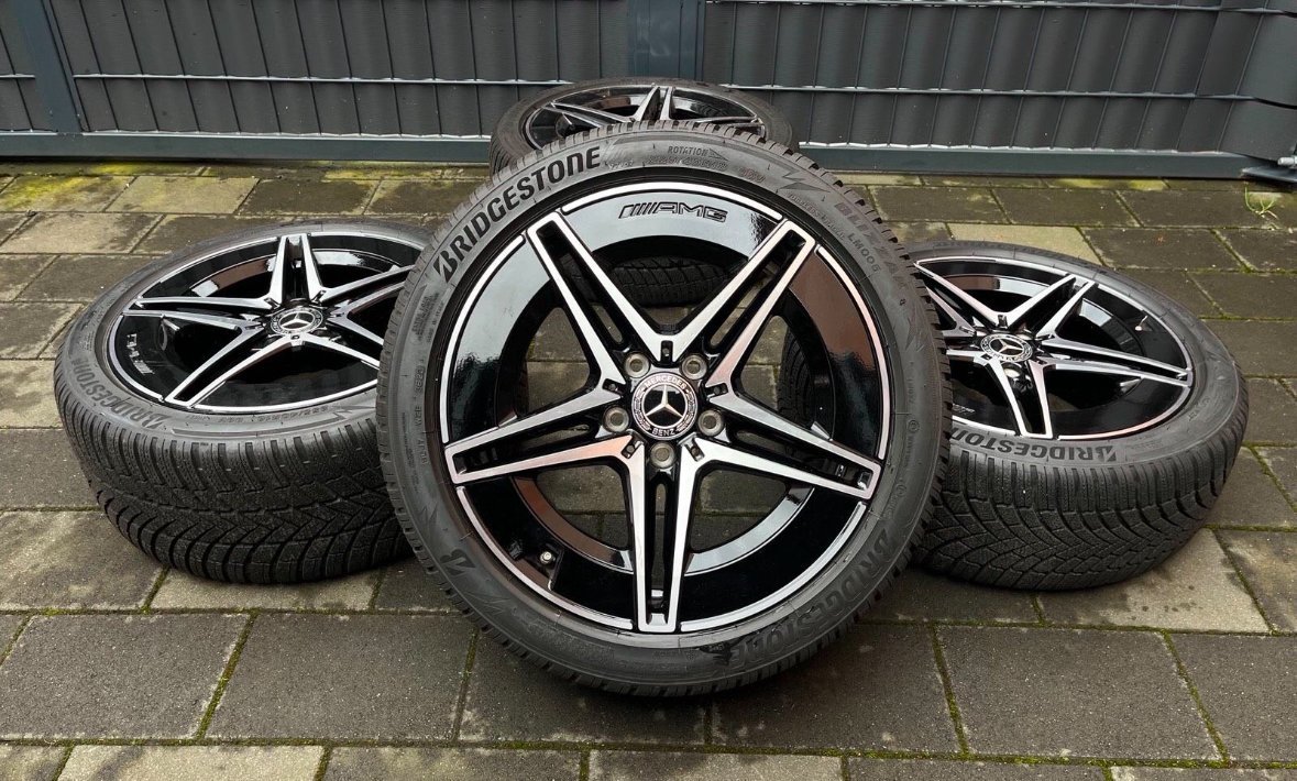 Mercedes 18 inch winter wheel set