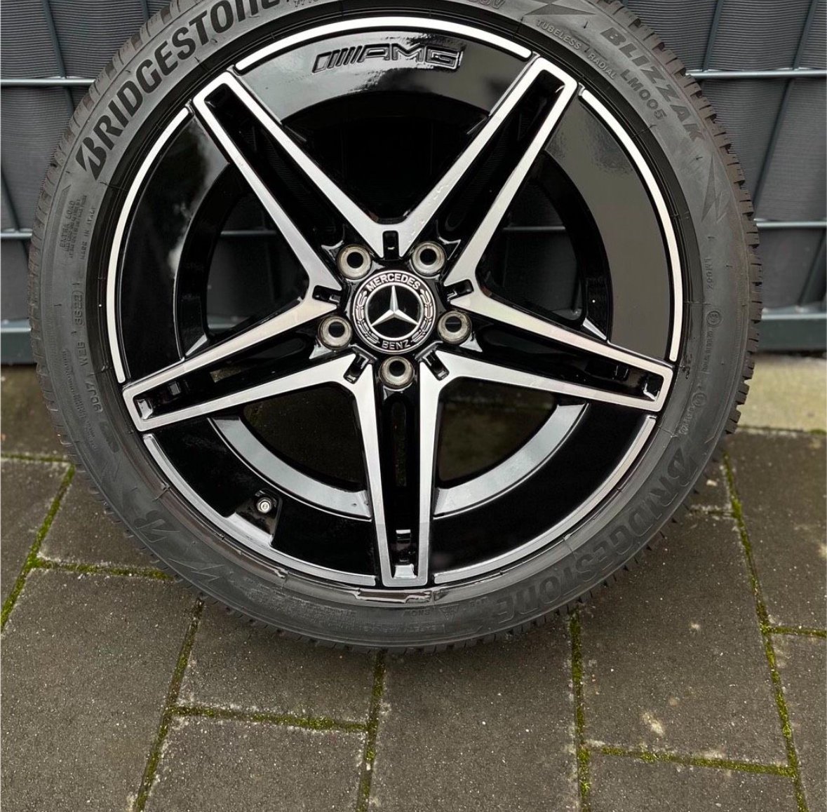 Mercedes 18 inch winter wheel set - view 2