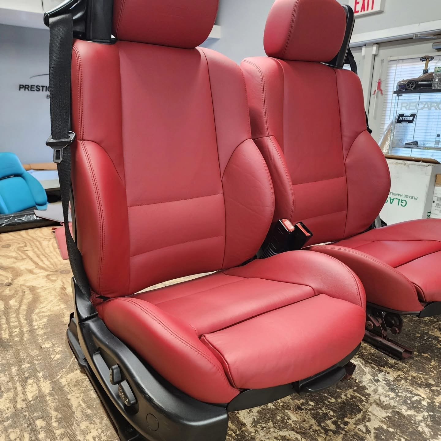 Imola e46 m3 red interior - view 3