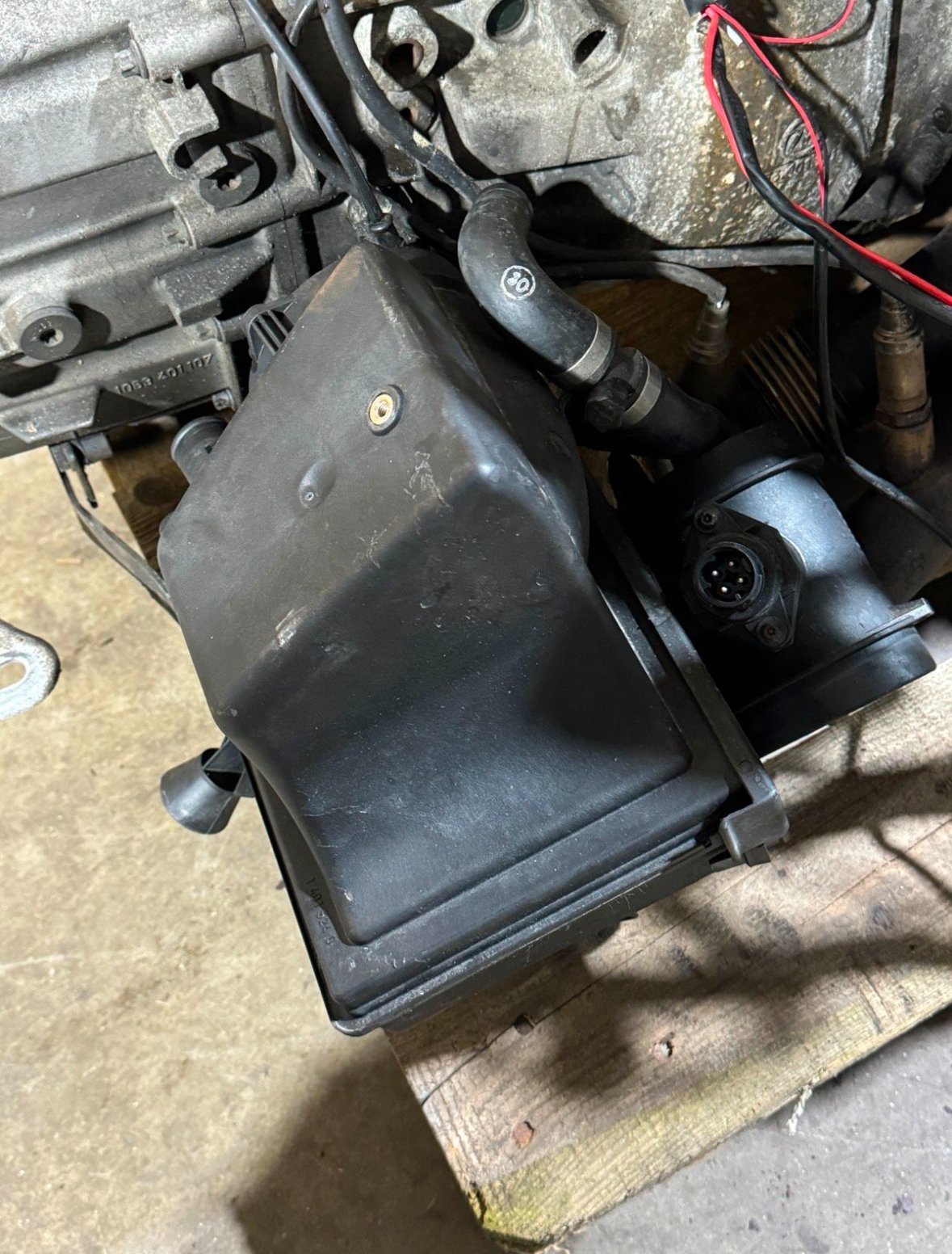 BMW S50B32 engine - view 7