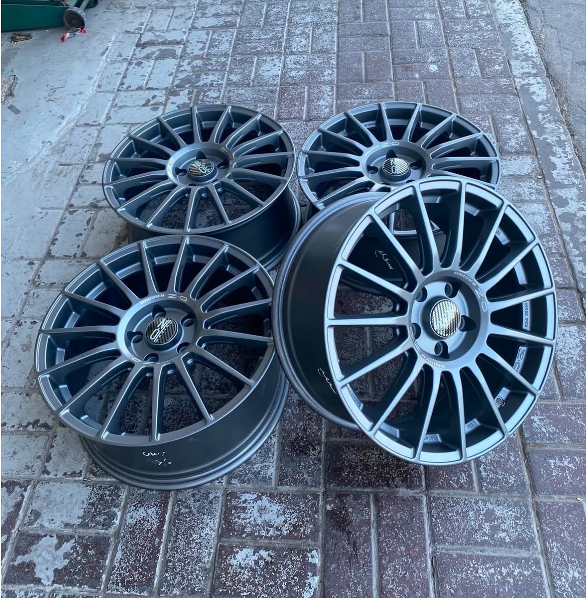 OZ Superturismo LM wheels - view 5