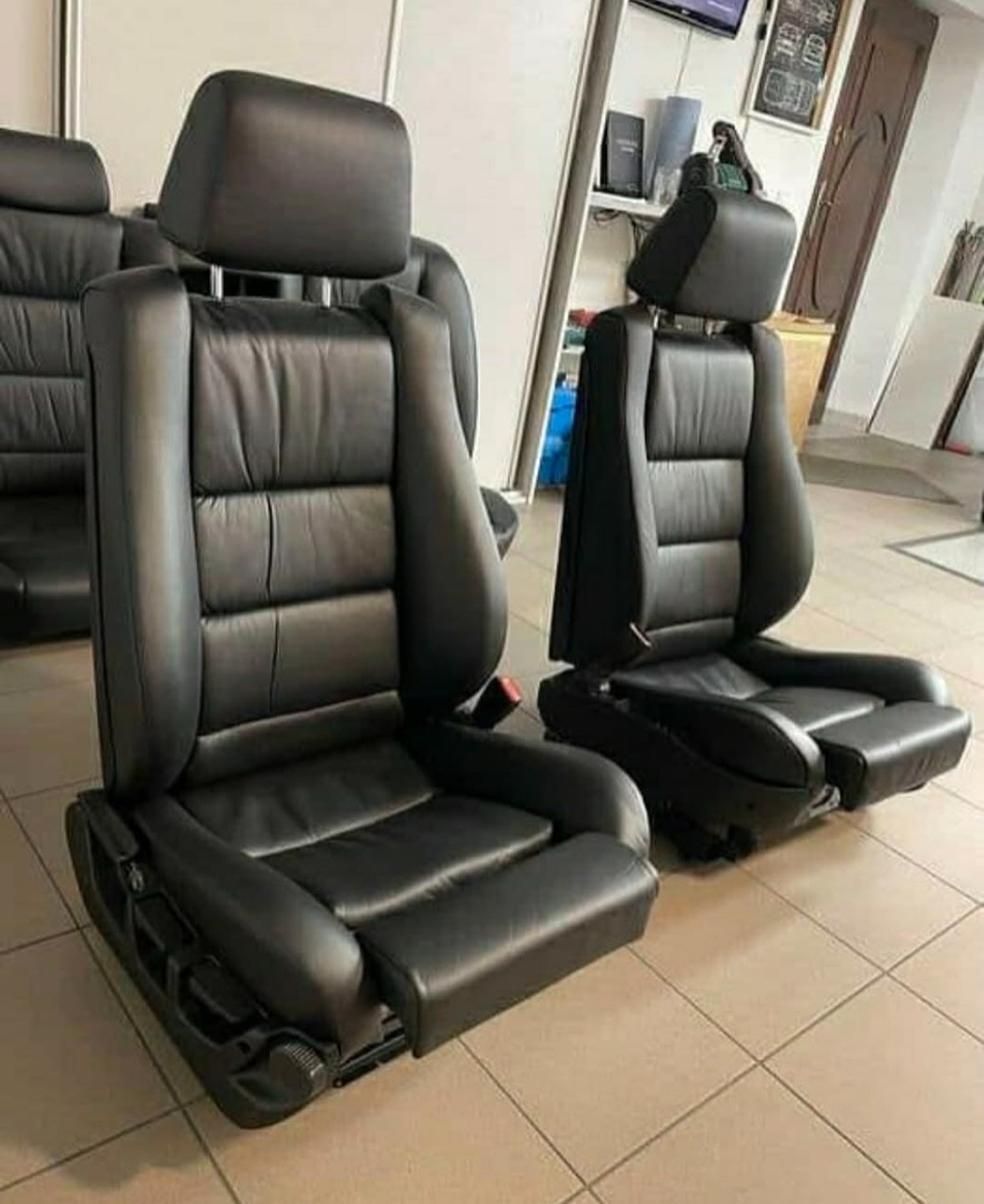 Original BMW E34 M5 Seats - view 5