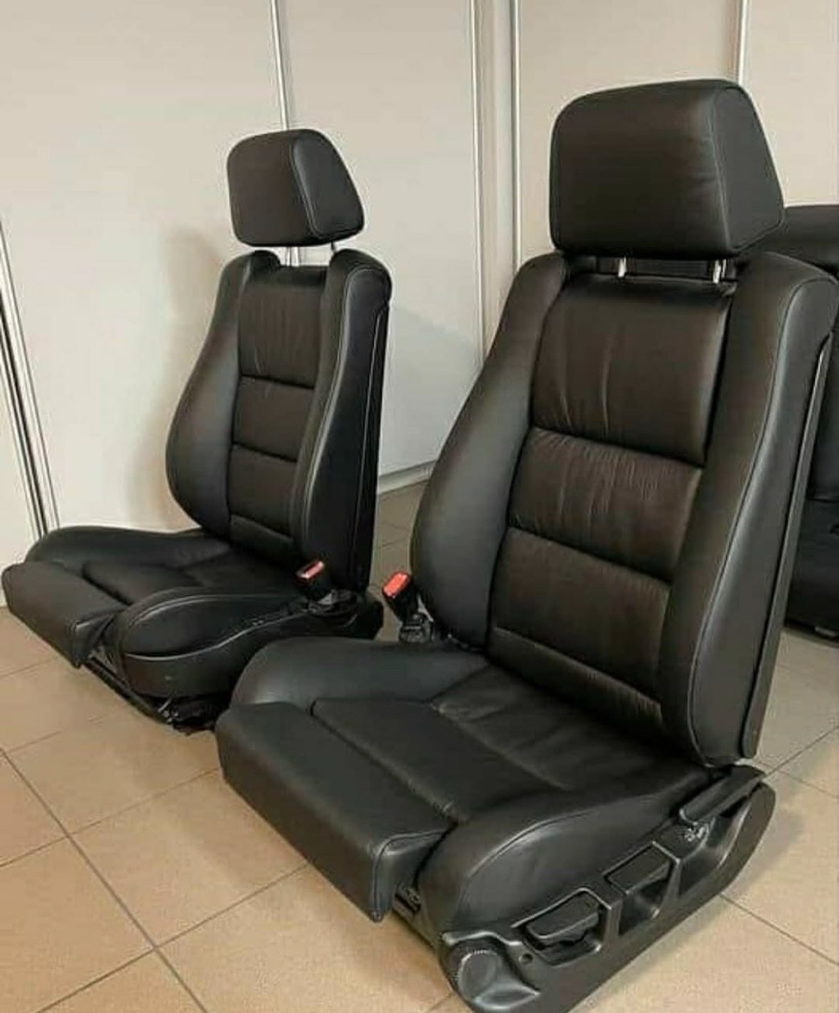Original BMW E34 M5 Seats - view 7