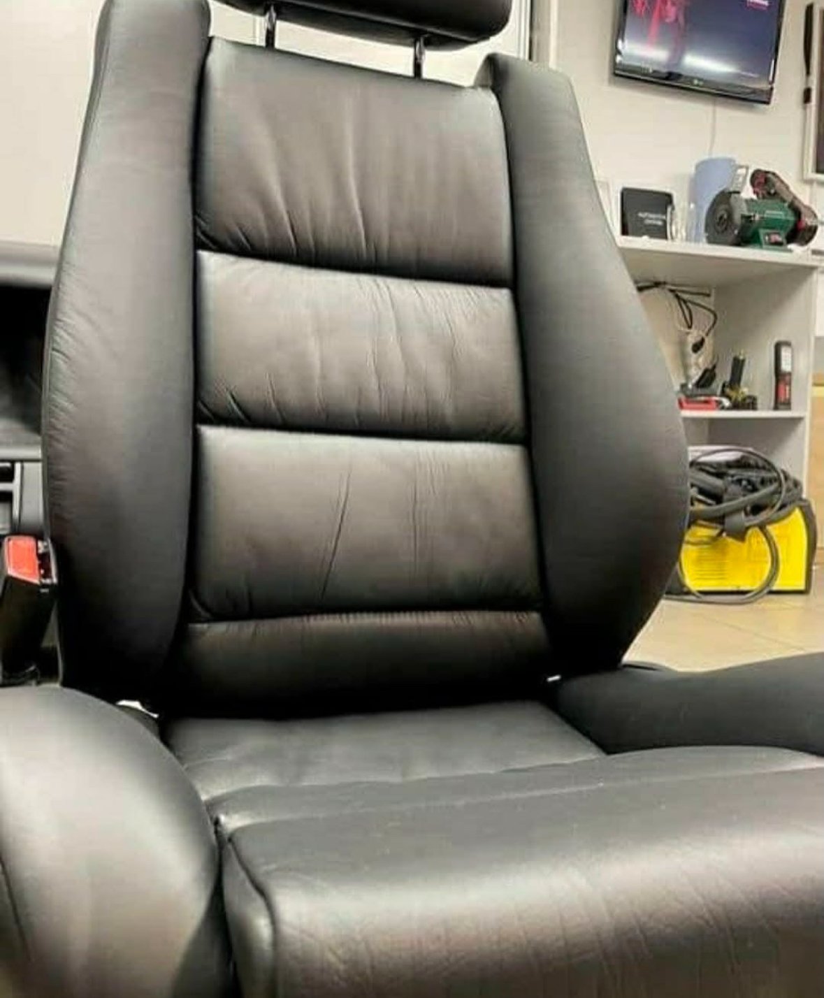 Original BMW E34 M5 Seats - view 12