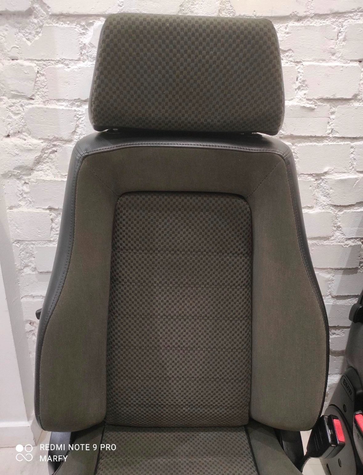 BMW Recaro LS E30 Seat Set - view 3