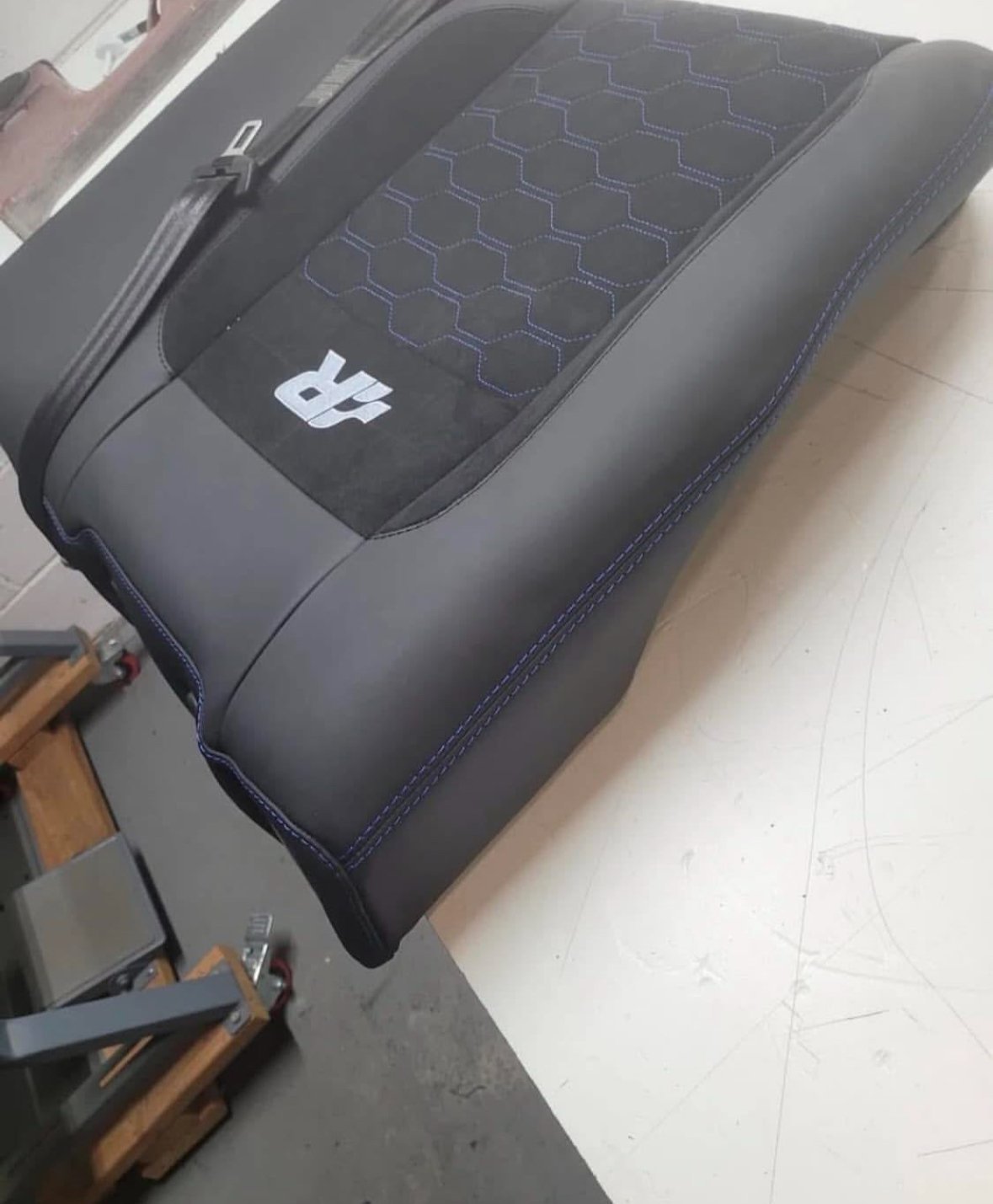 Custom Interior for Golf 4 MK4 - view 7