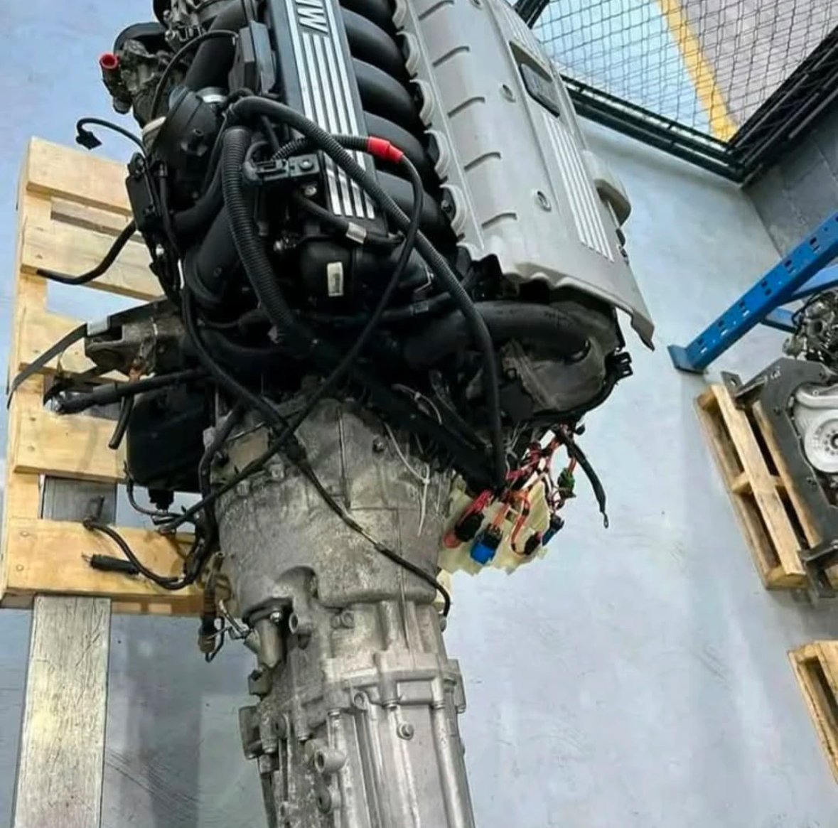 6 Cylinder Engine 3.0 N52 - view 6