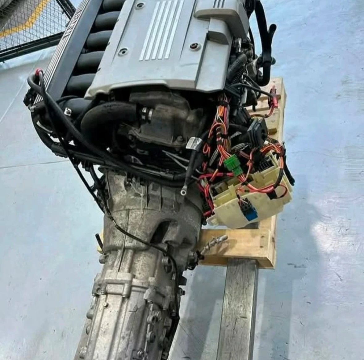 6 Cylinder Engine 3.0 N52 - view 7
